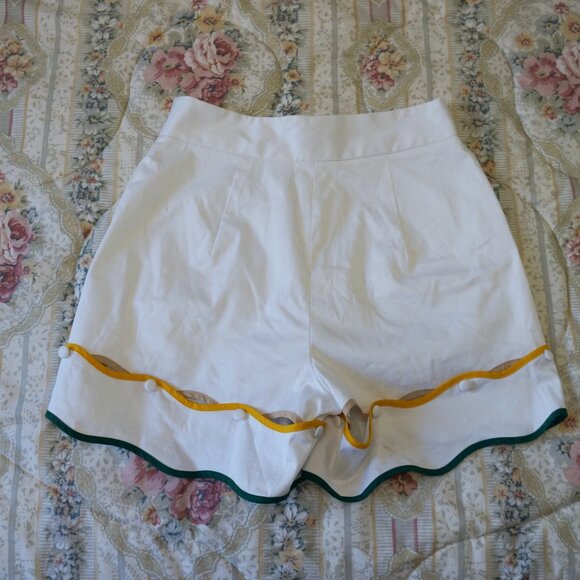 Antonio Melani Women's multi Shorts - Picture 4 of 4